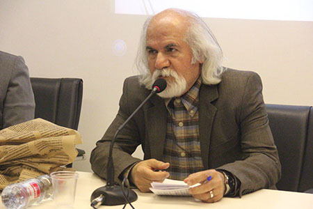 در آیین گشایش انجمن حماسه‌پژوهی پارس مطرح شد/ وجه تمایز فردوسی از  دیدگاه کمالی سروستانی