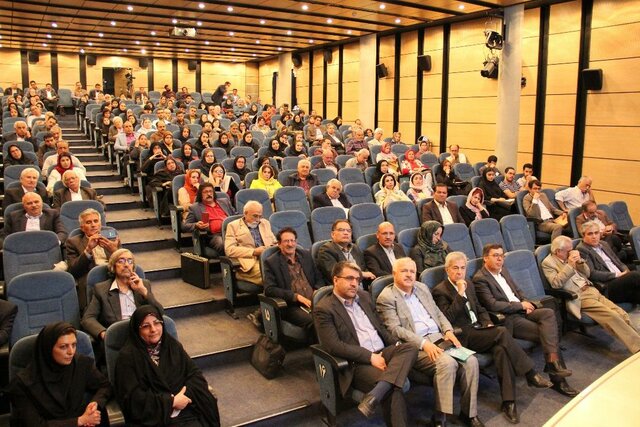 در مراسم یادروز سعدی عنوان شد: رونق انسان دوستی سعدی در شهر سعدی